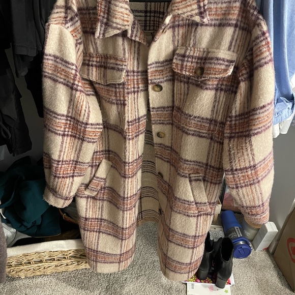 Forever21 shacket - Picture 4 of 4